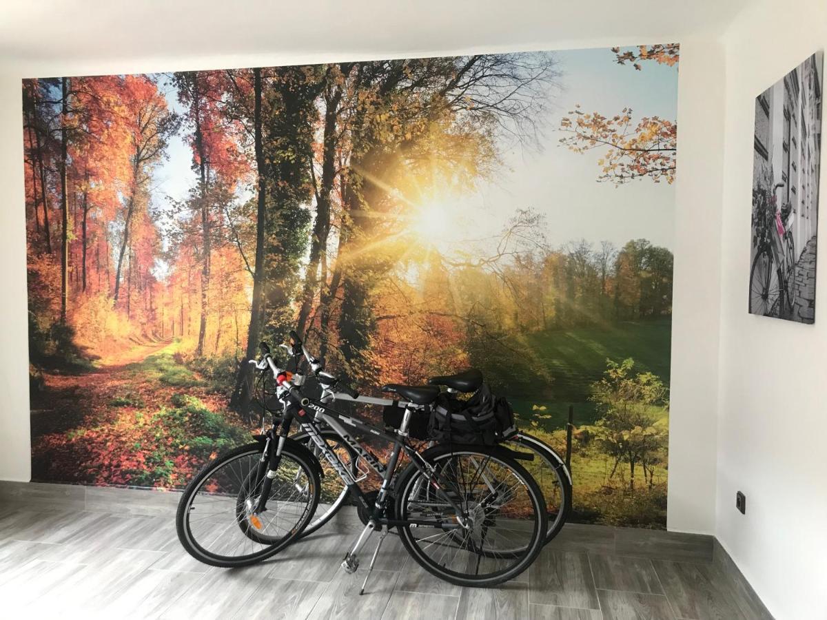 Cyklo-Moto Apartman Lomnice nad Lužnicí Екстериор снимка