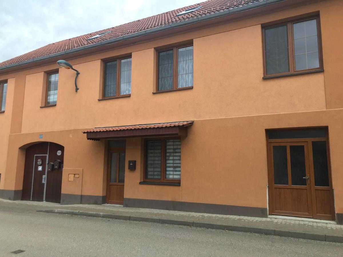 Cyklo-Moto Apartman Lomnice nad Lužnicí Екстериор снимка