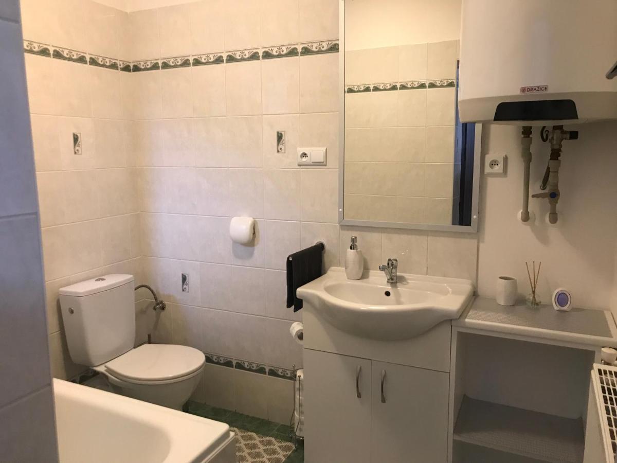 Cyklo-Moto Apartman Lomnice nad Lužnicí Екстериор снимка